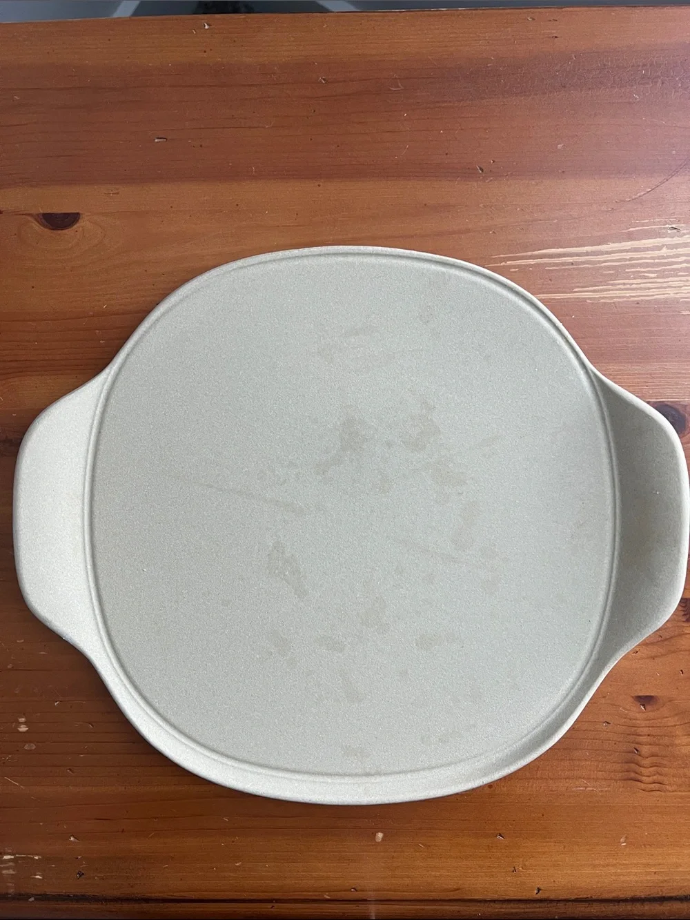 Pampered Chef 9 Inch Personal Pizza Stone Stoneware Light Taupe